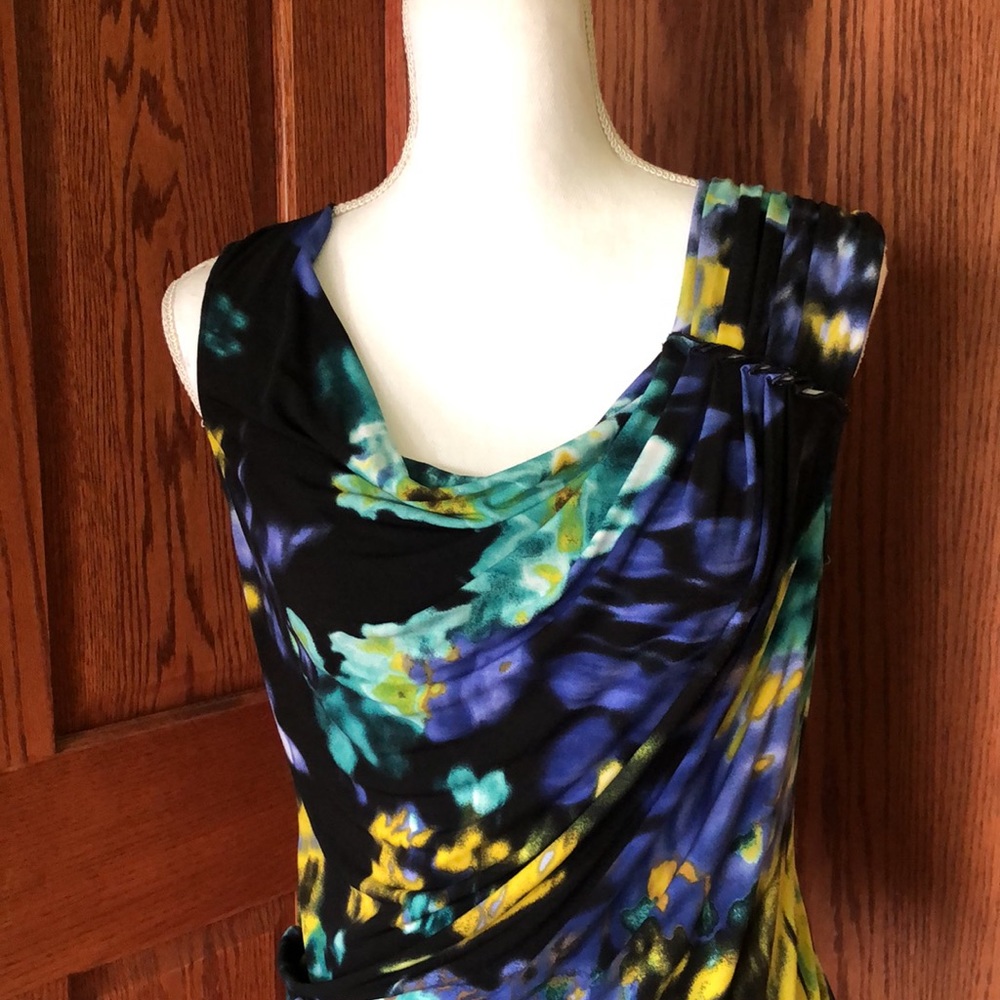 Tahari Sleeveless Swag Blouse - Picture 7 of 10